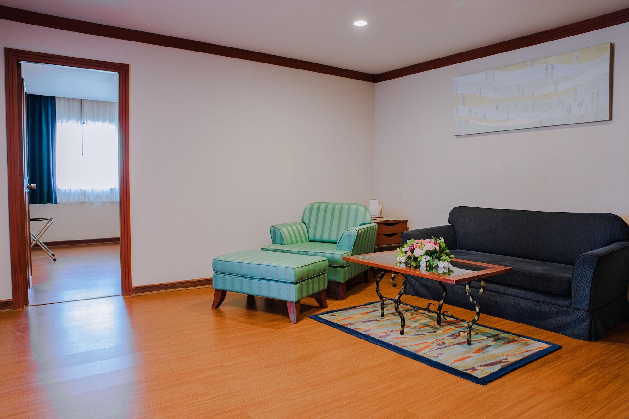 Baiyoke Suite Hotel Bangkok Buitenkant foto