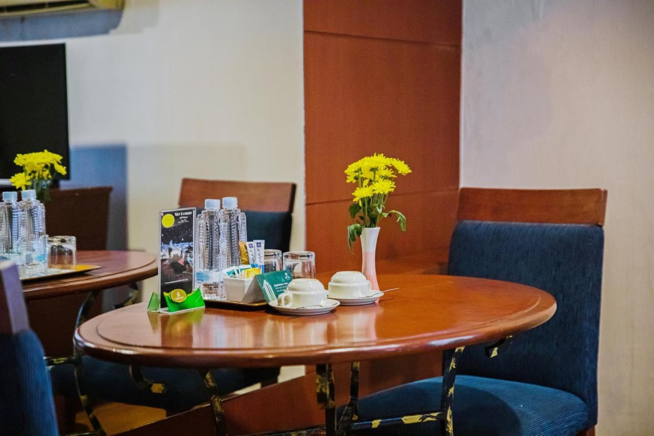Baiyoke Suite Hotel Bangkok Buitenkant foto