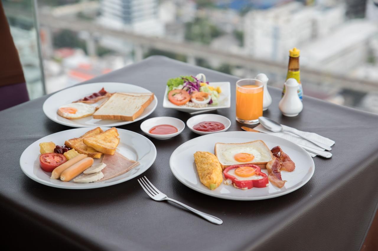 Baiyoke Suite Hotel Bangkok Buitenkant foto